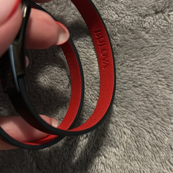 Wrap around black unisex leather bracelet with black diamonds - Picture 3 of 4